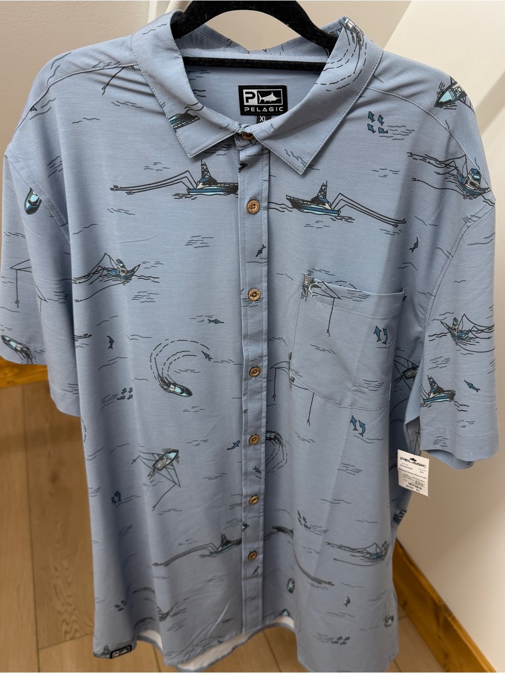 Pelagic Men’s Light Blue Printed Button-Up Shirt XL - NWT